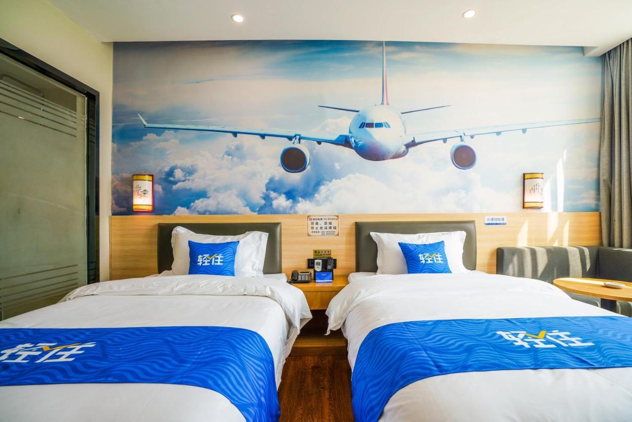 Felice Hotel-Guangzhou Baiyun International Airport Renhe Metro Station Branch Γκουανγκζού Εξωτερικό φωτογραφία